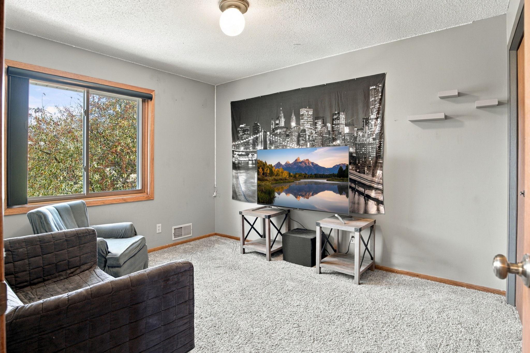 10626 Daisy Circle Property Photo 25