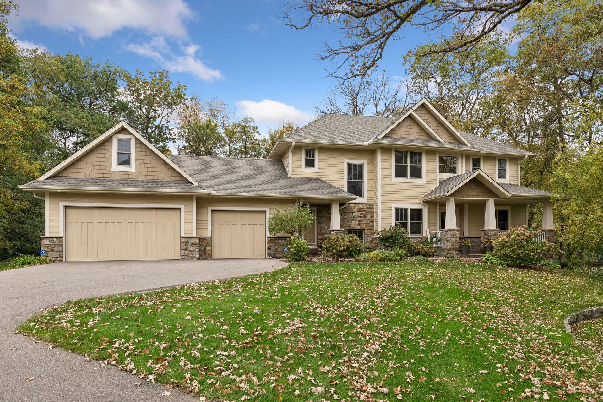 14629 Lake Street Extension Property Photo 1