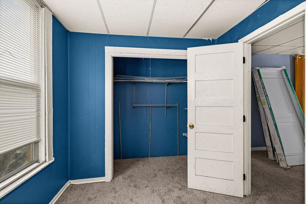 12 E 5th Street Property Photo 7