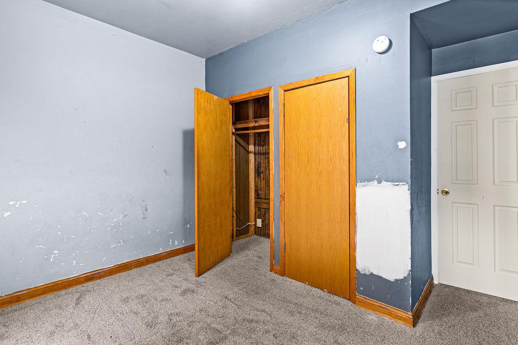12 E 5th Street Property Photo 9