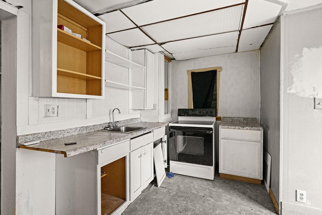 12 E 5th Street Property Photo 21