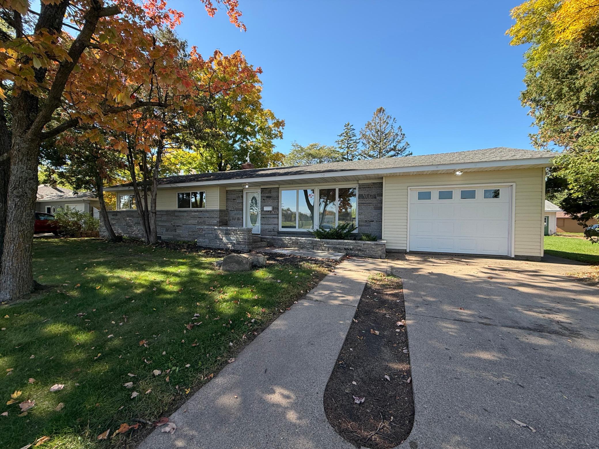 1311 15th Avenue S Property Photo 1