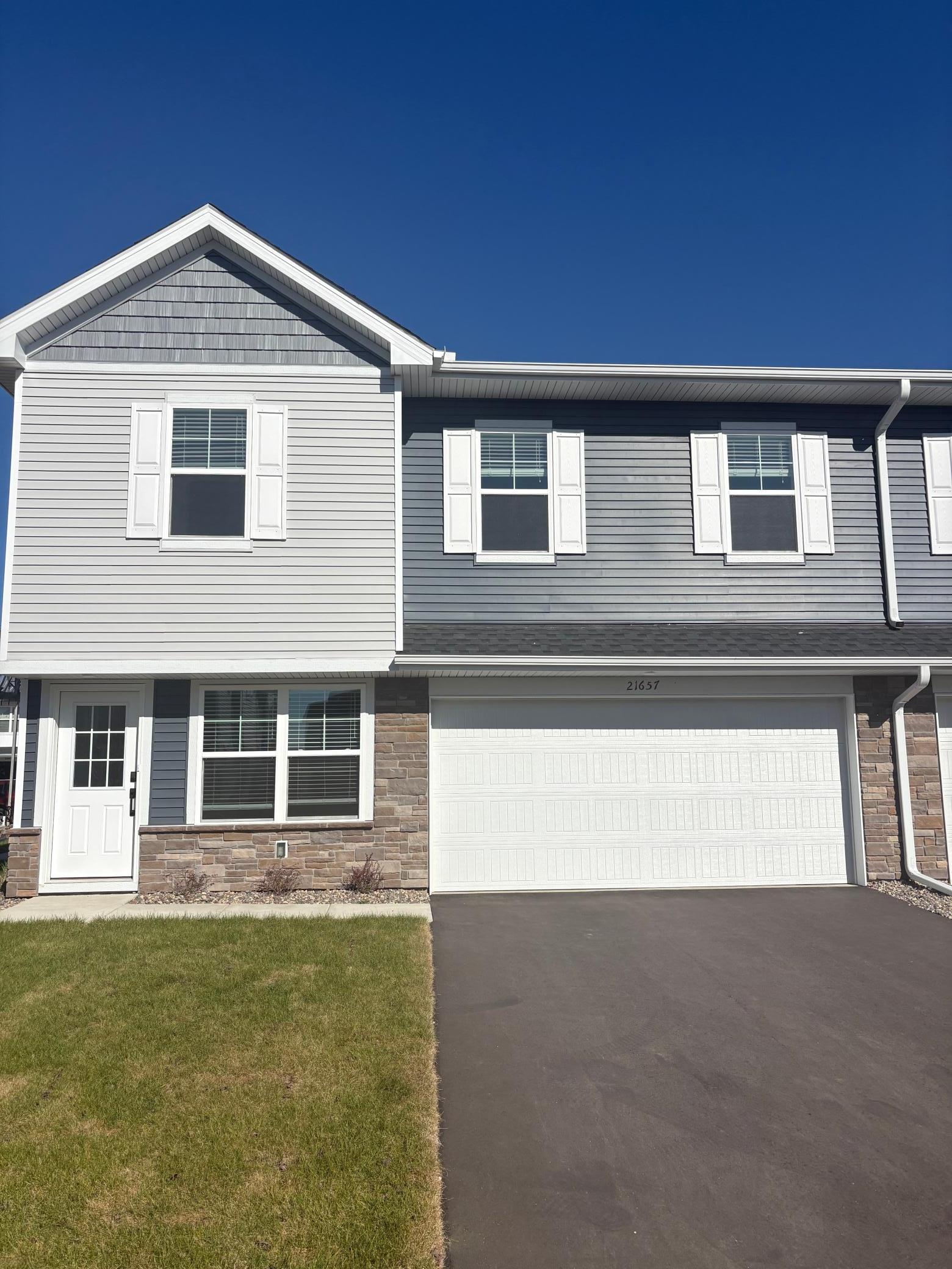 21657 Magnolia Way Property Photo 1