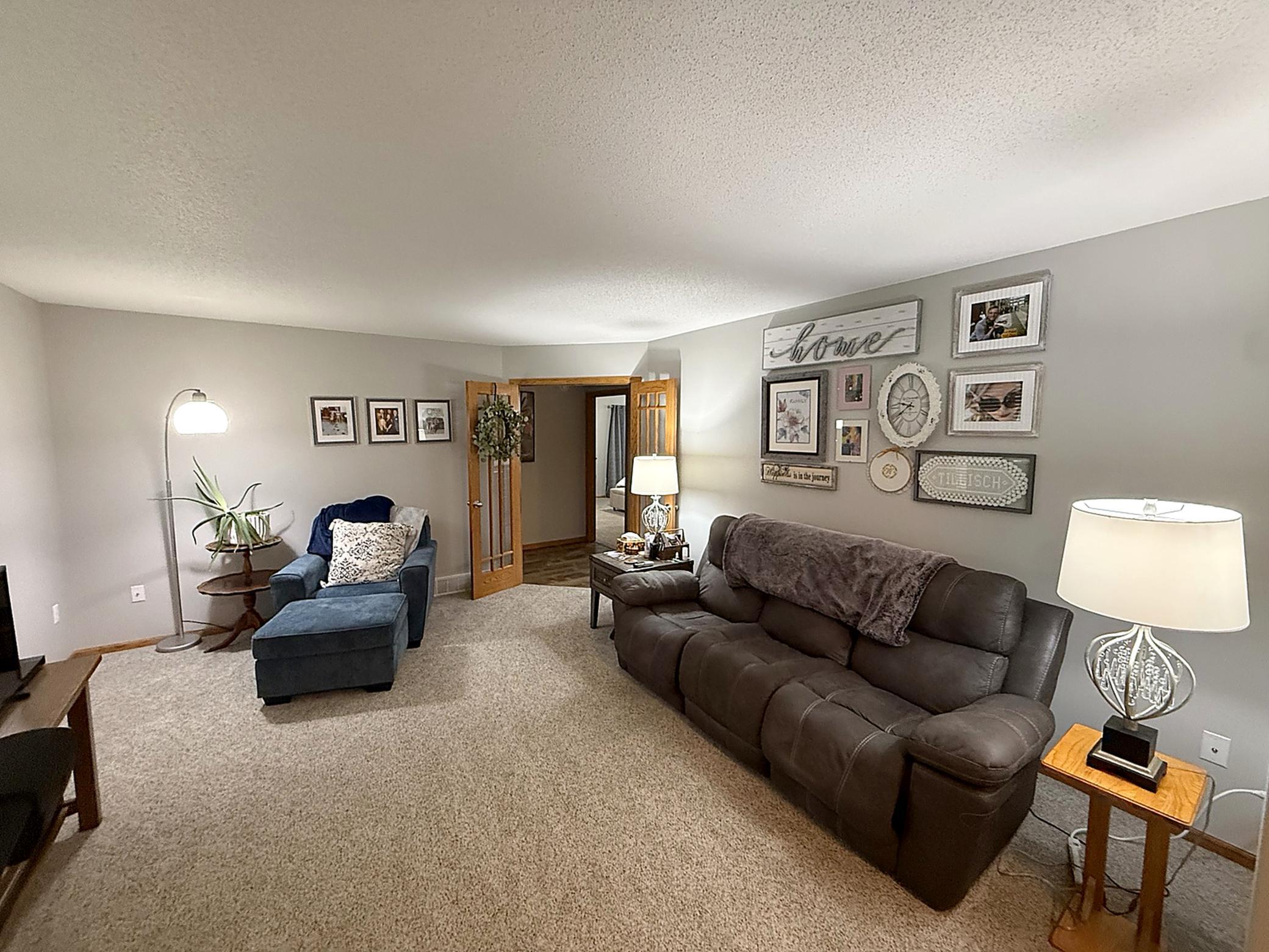 656 Westminster Drive Property Photo 10