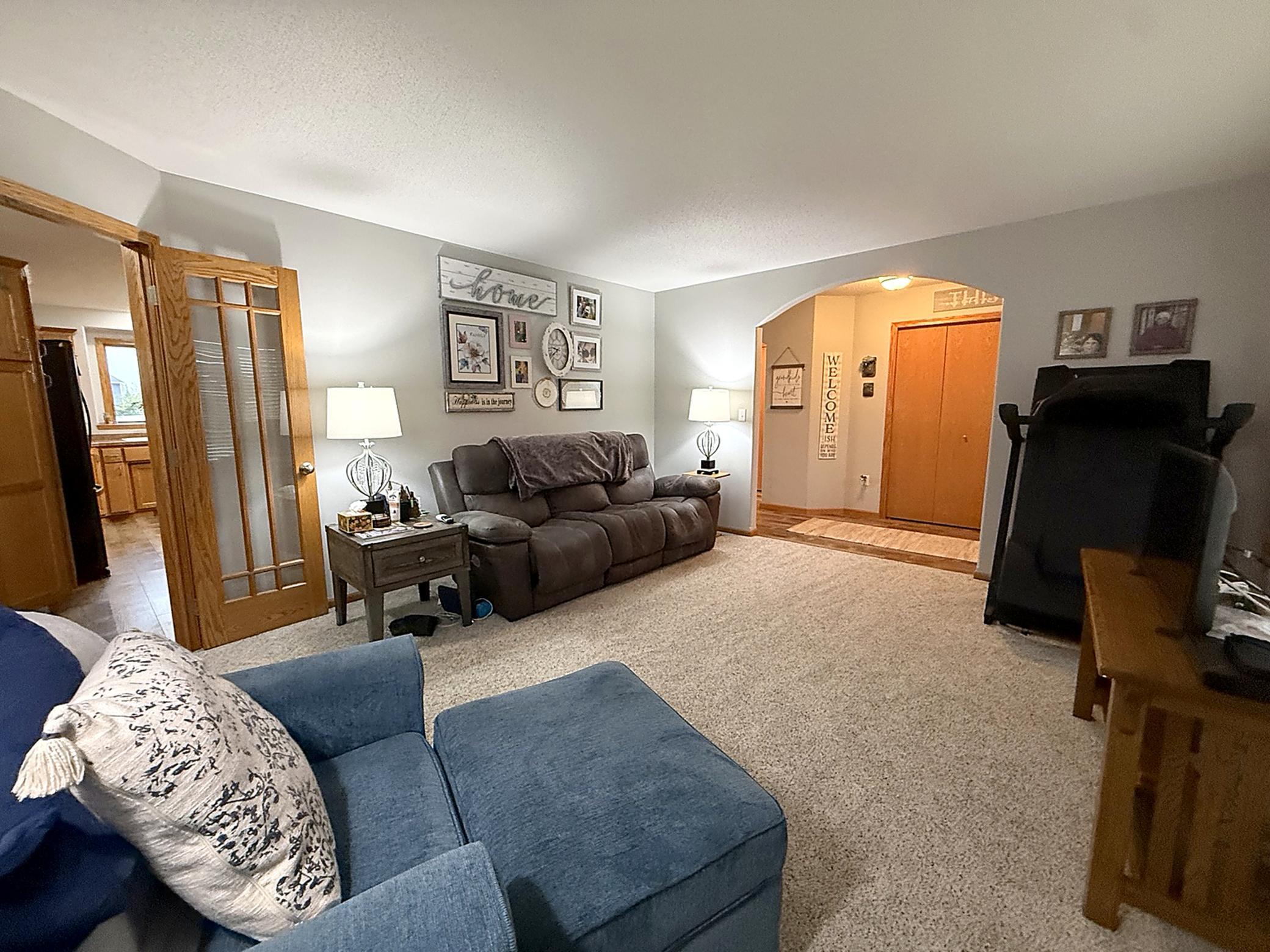 656 Westminster Drive Property Photo 16