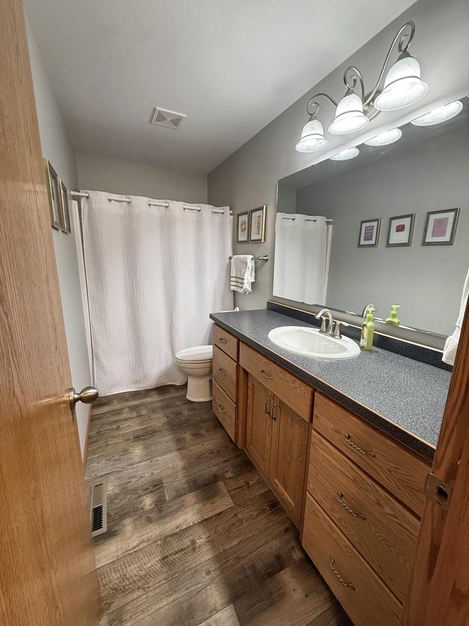 656 Westminster Drive Property Photo 18
