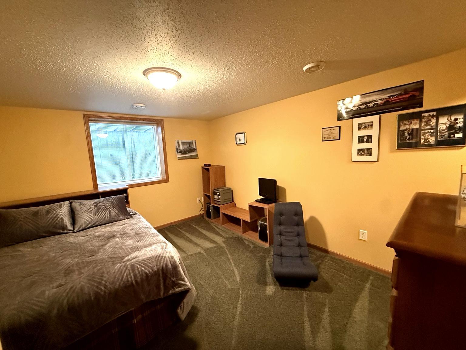 656 Westminster Drive Property Photo 28