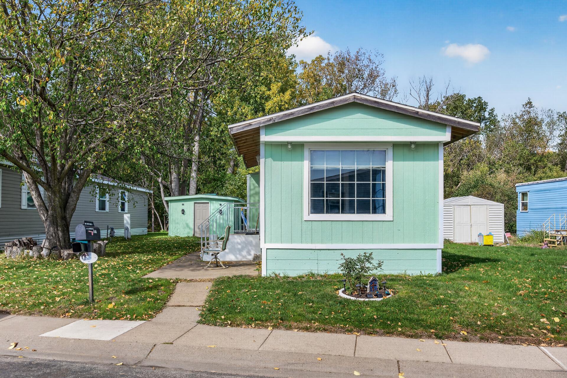 1420 Champion Drive Property Photo 3