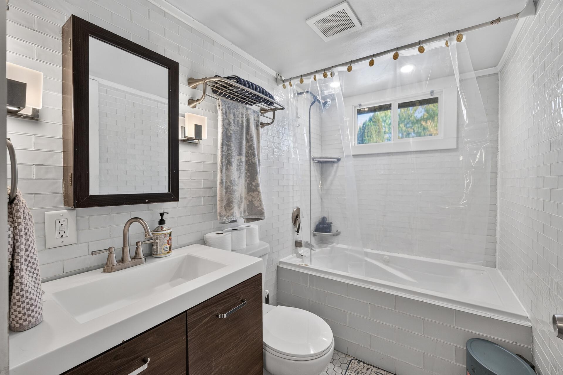 1420 Champion Drive Property Photo 15