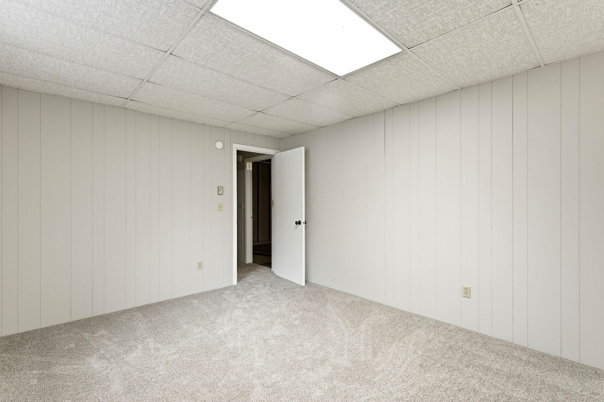 855 3rd Avenue S Property Photo 17