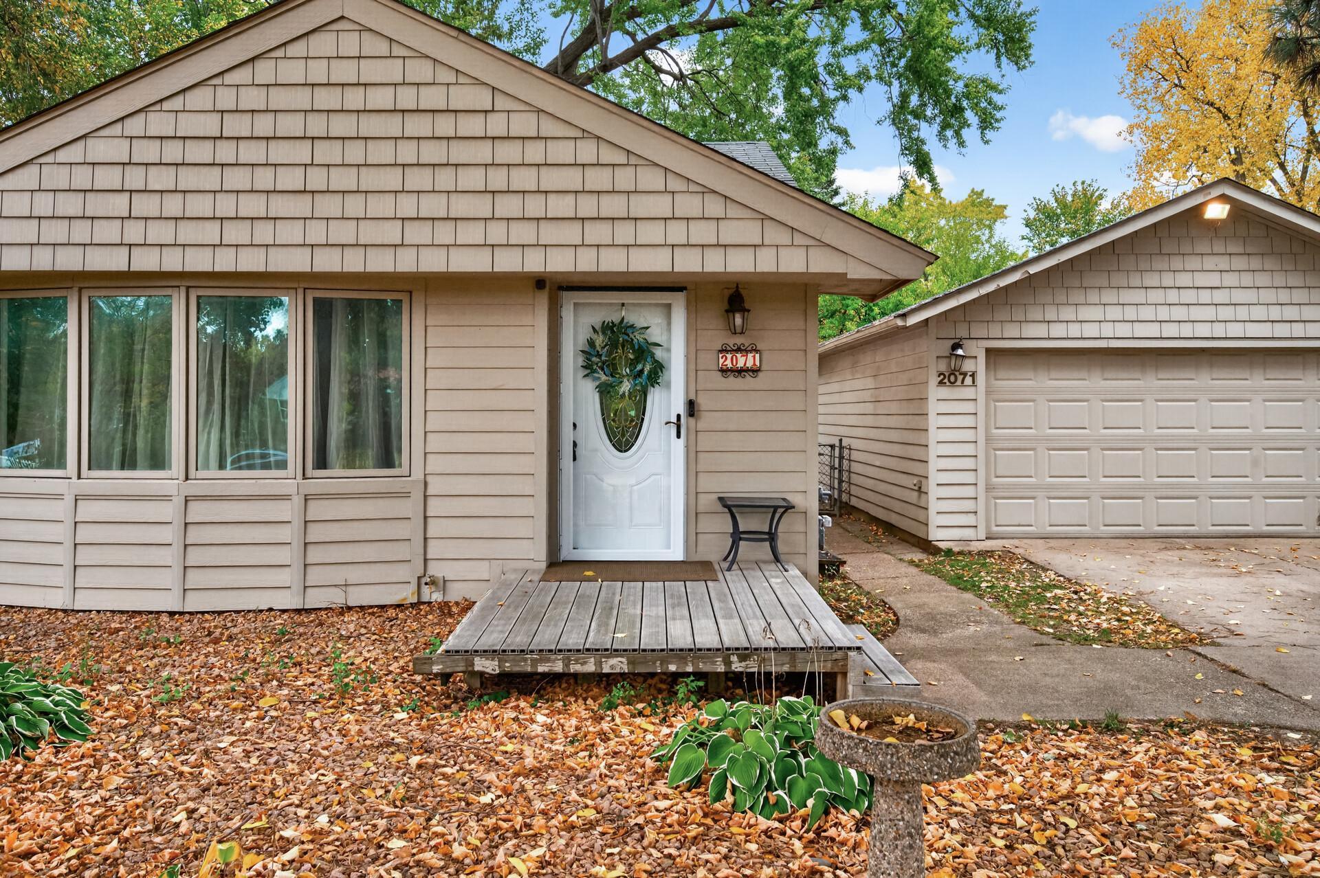 2071 Cedar Avenue Property Photo 4