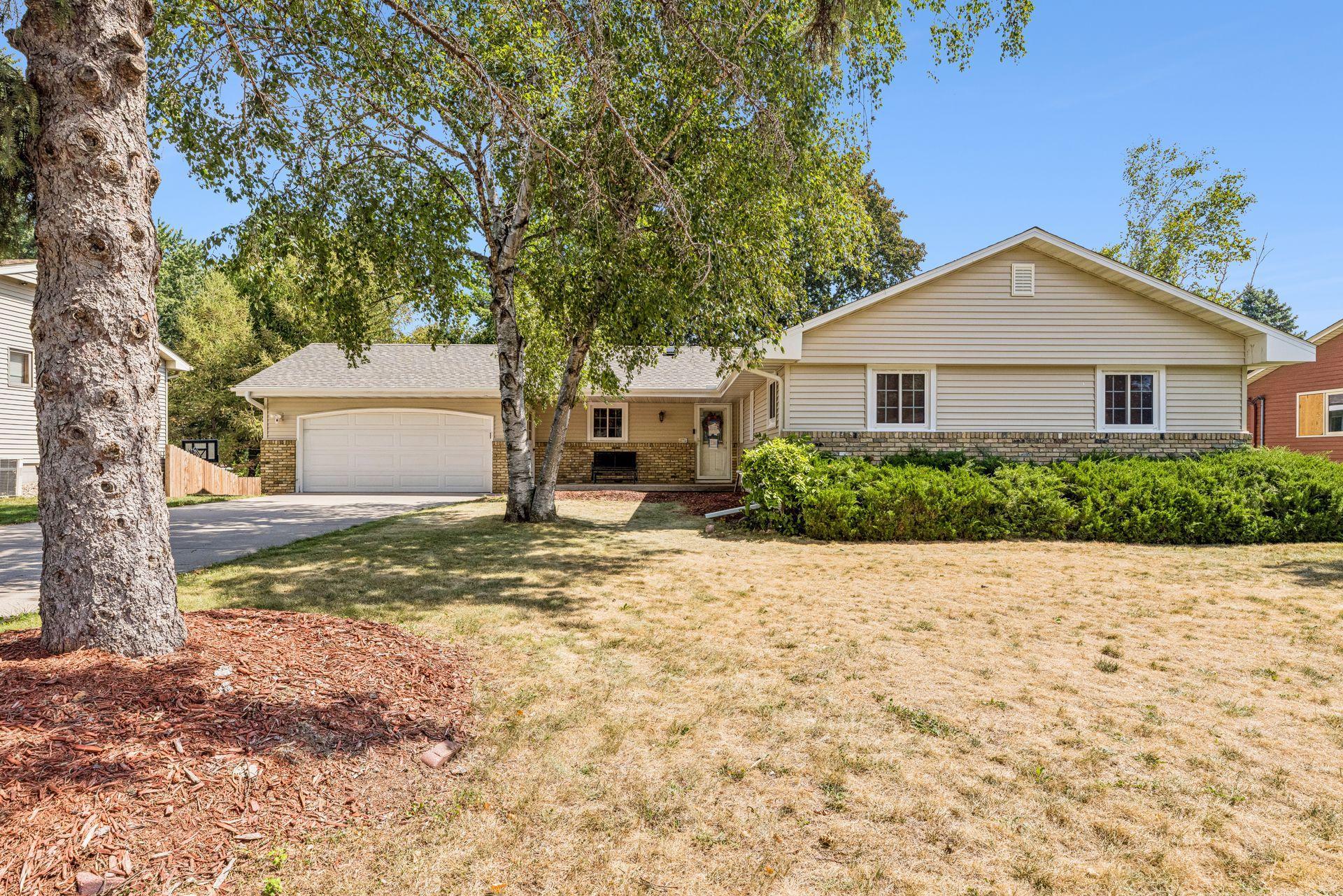 95 15th Avenue Sw Property Photo 1