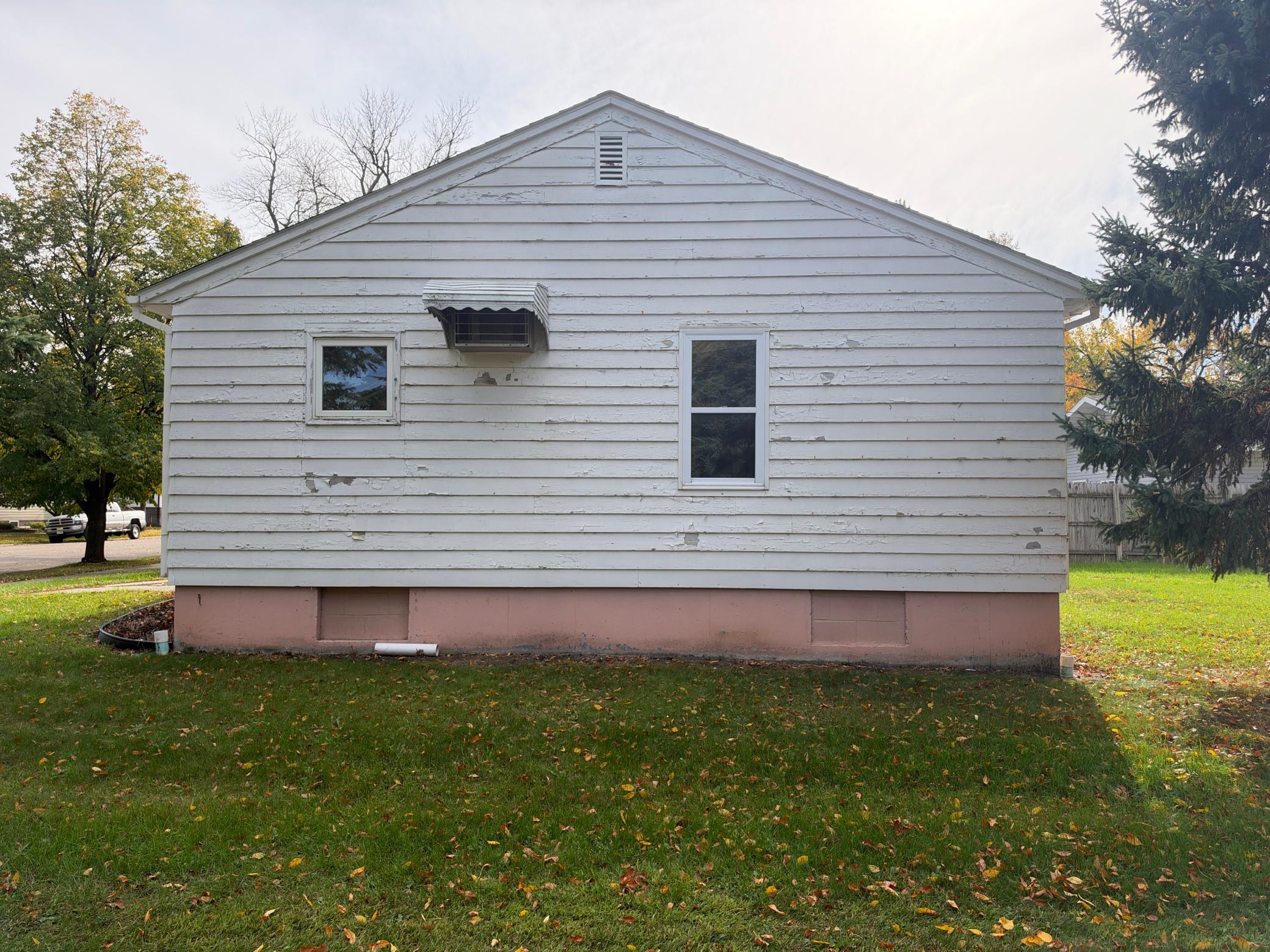 409 3rd Street S Property Photo 15