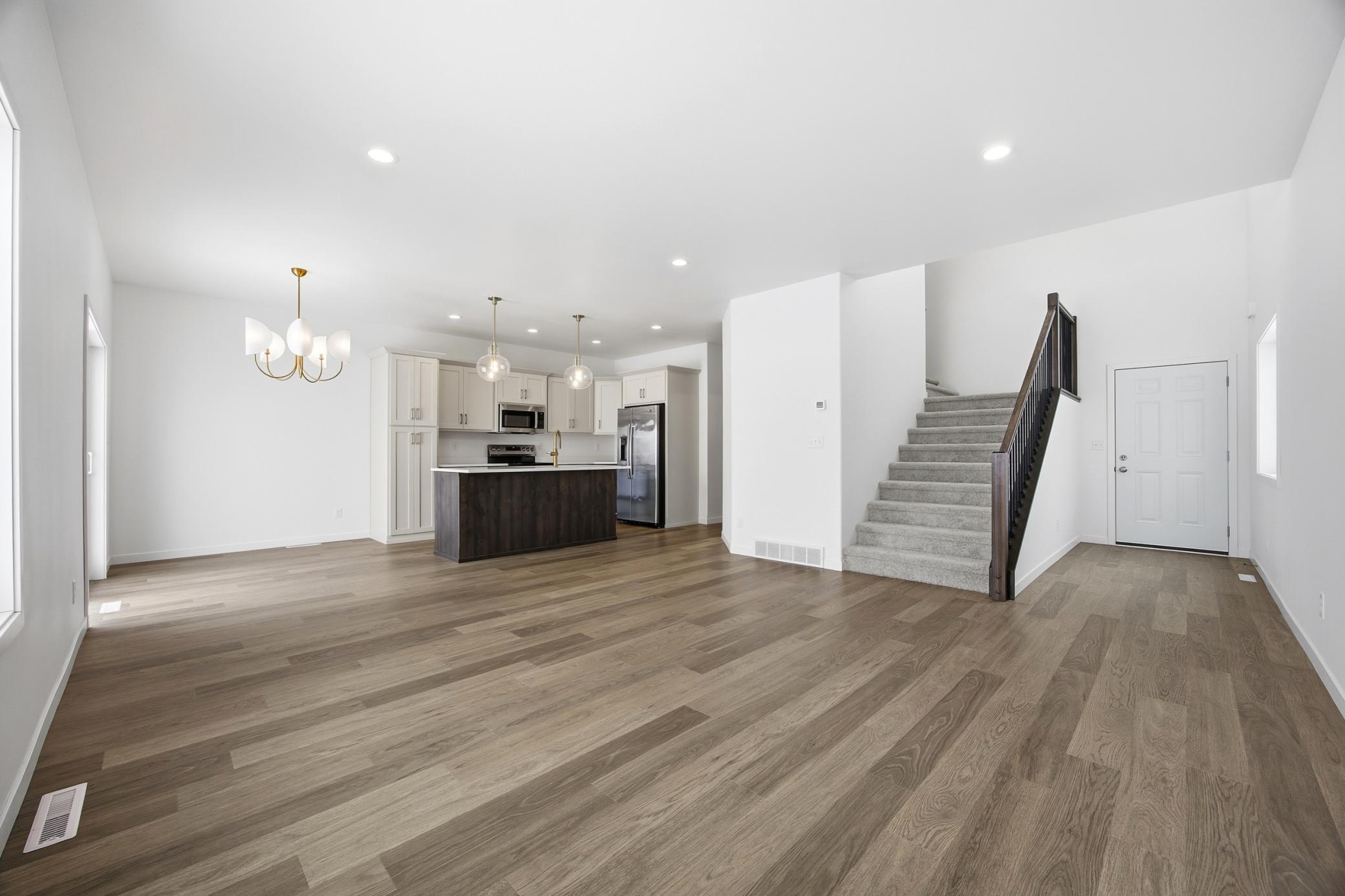 6874 Joseph Street Property Photo 6