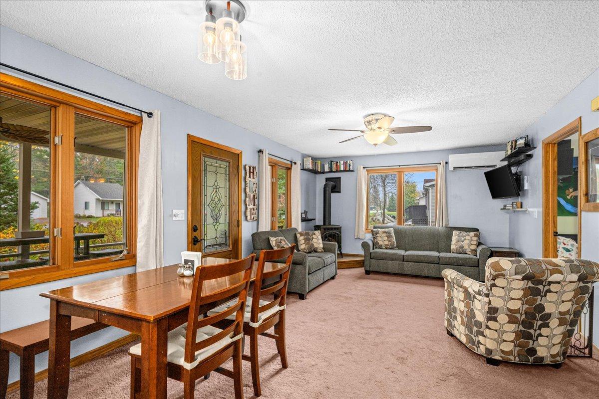 21 Dalles Avenue Property Photo 8