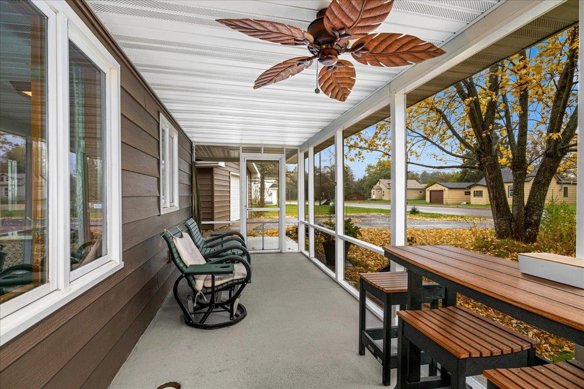 21 Dalles Avenue Property Photo 20