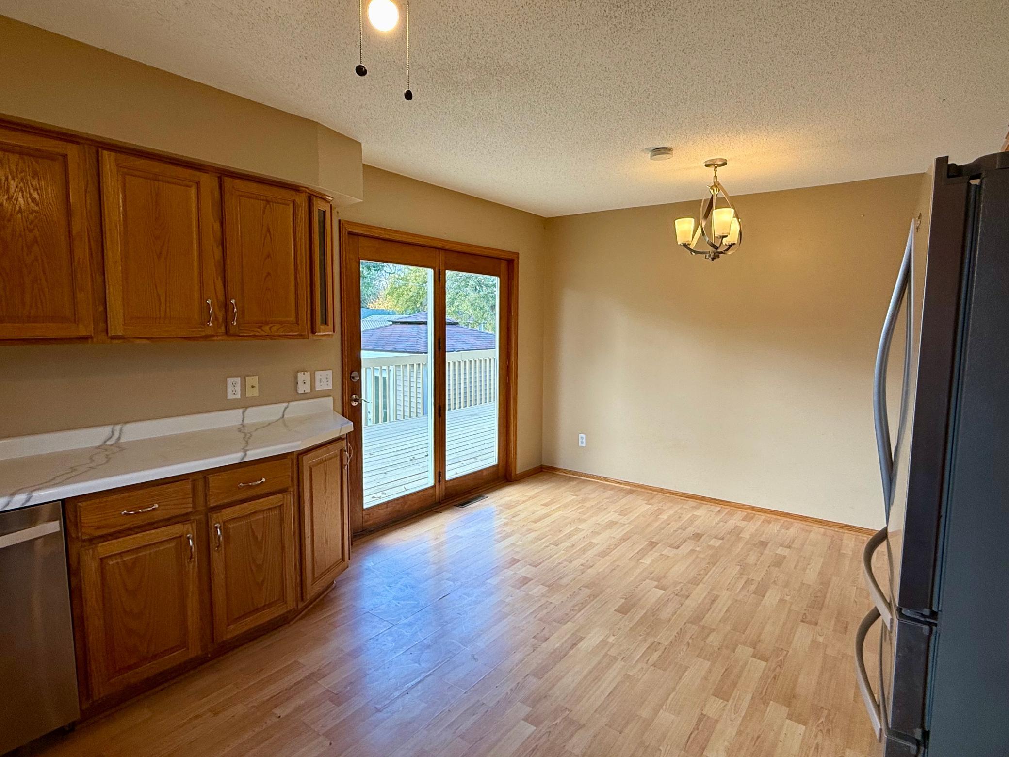 906 Pierce Avenue Property Photo 13