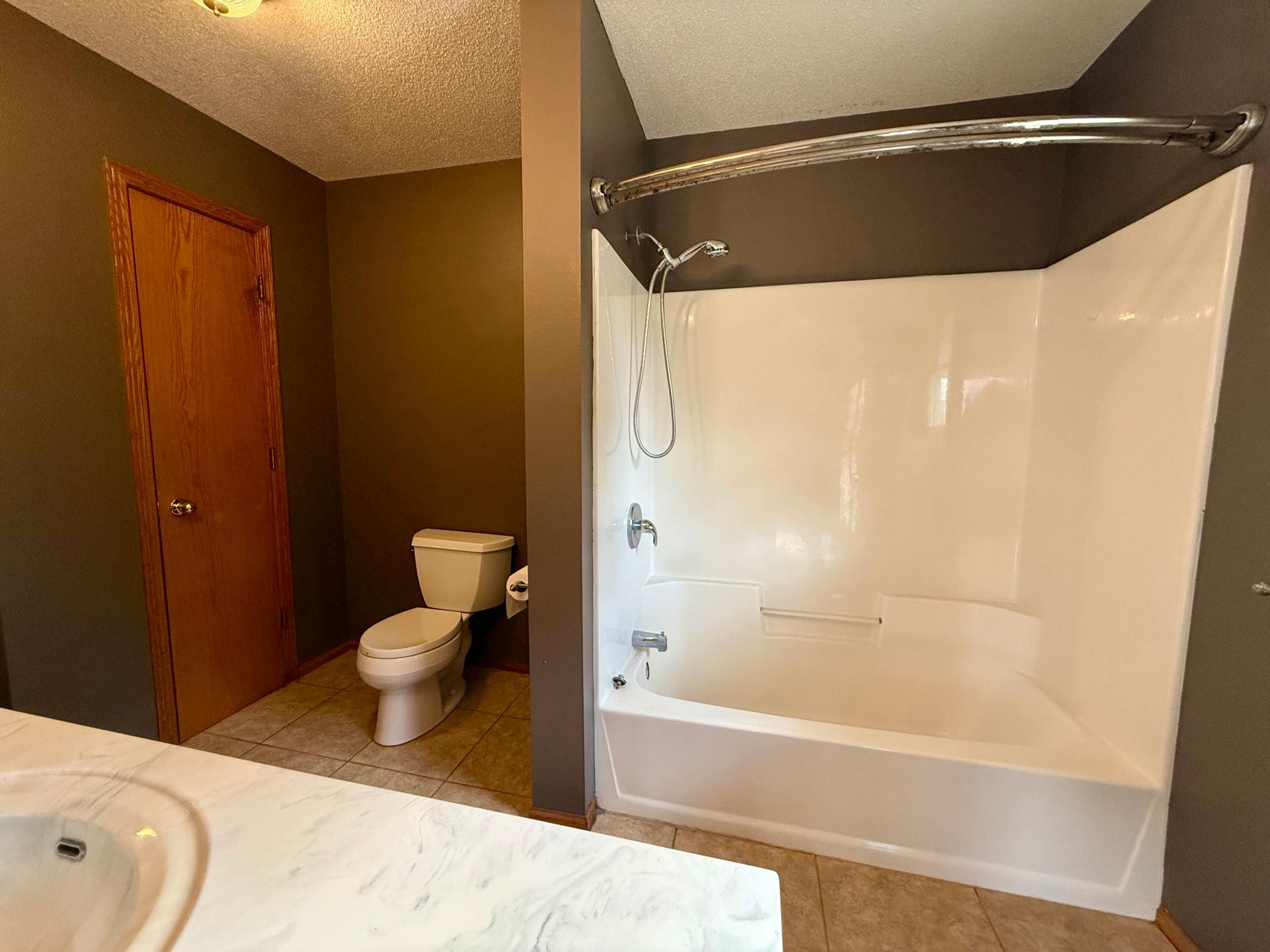 906 Pierce Avenue Property Photo 22