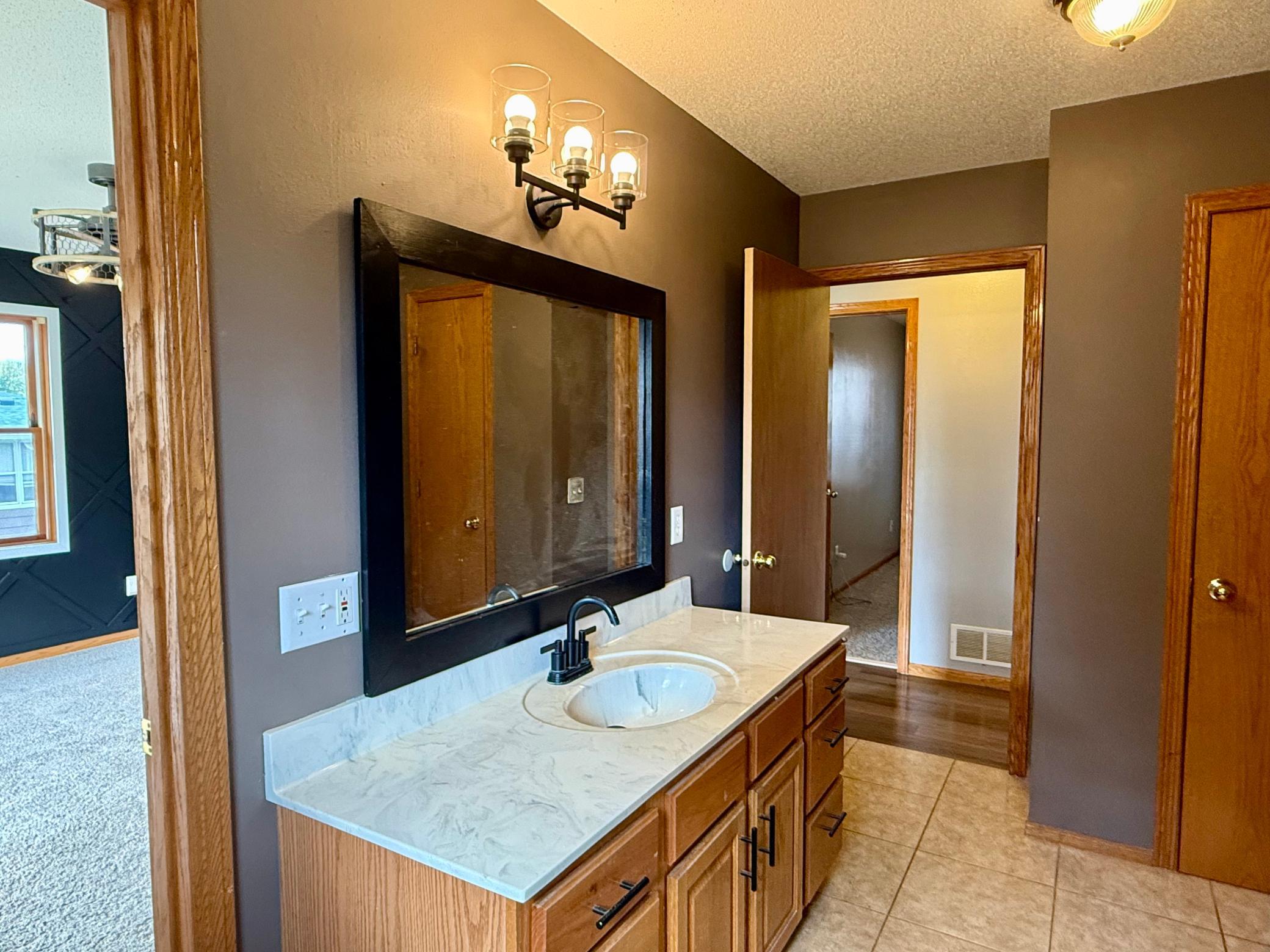 906 Pierce Avenue Property Photo 25