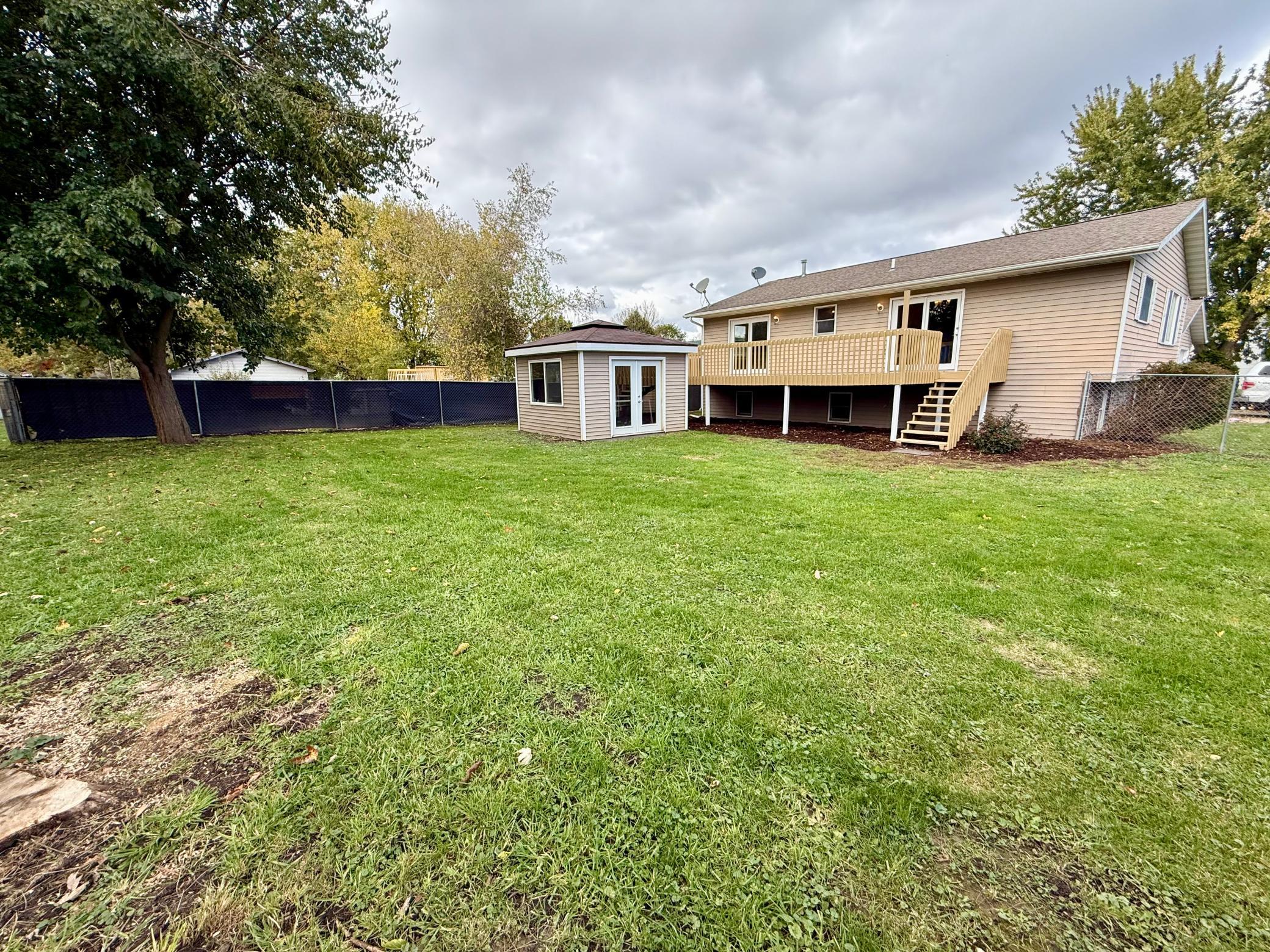 906 Pierce Avenue Property Photo 40
