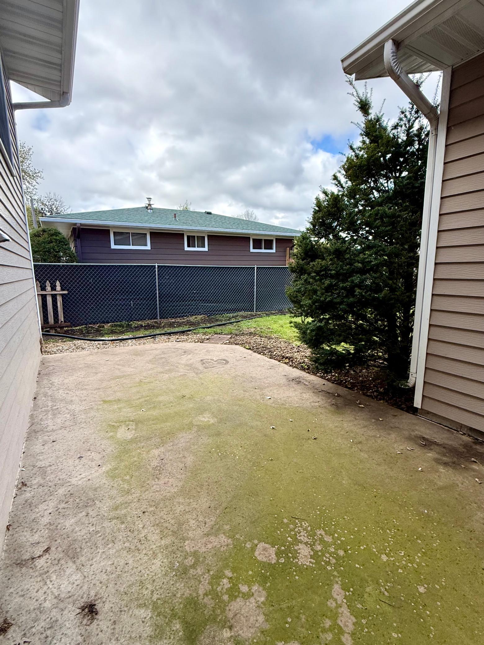 906 Pierce Avenue Property Photo 44