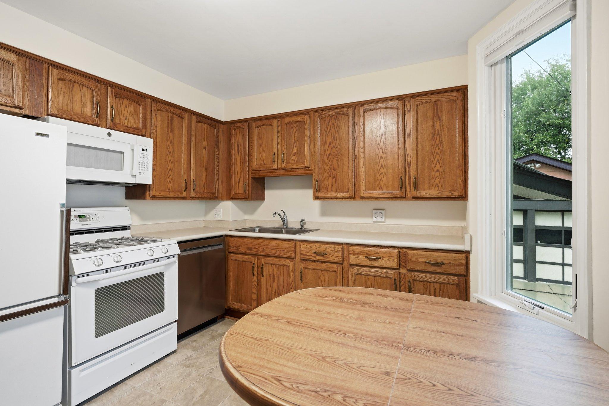 2916 S 9th Street Property Photo 12