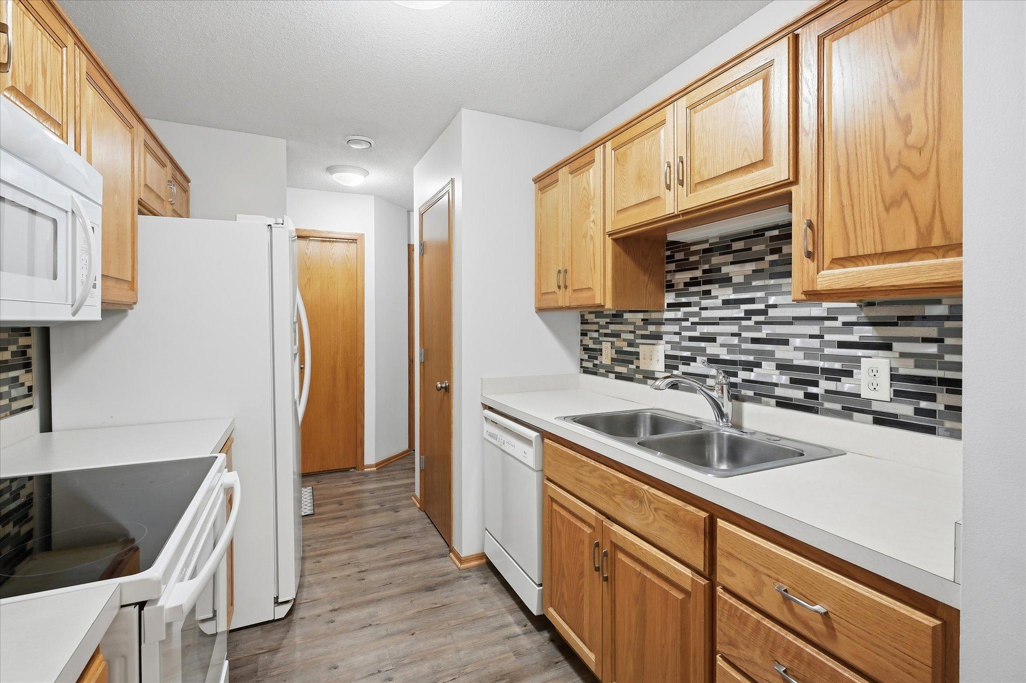 8409 Yukon Circle N Property Photo 14