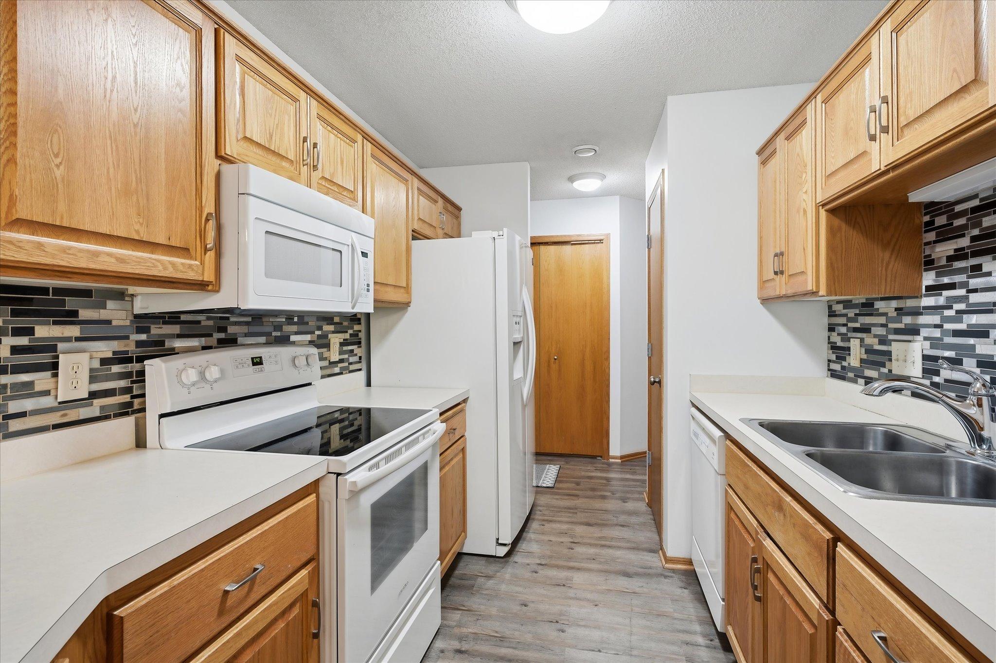 8409 Yukon Circle N Property Photo 15