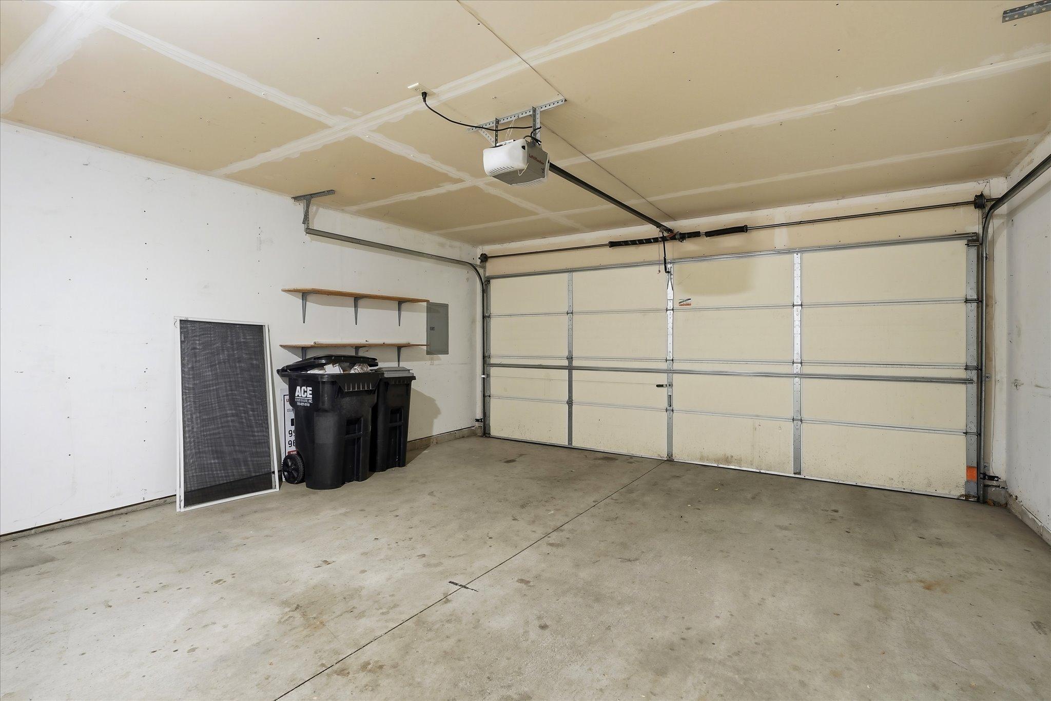 8409 Yukon Circle N Property Photo 34