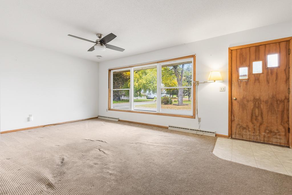 122 W George Street Property Photo 15