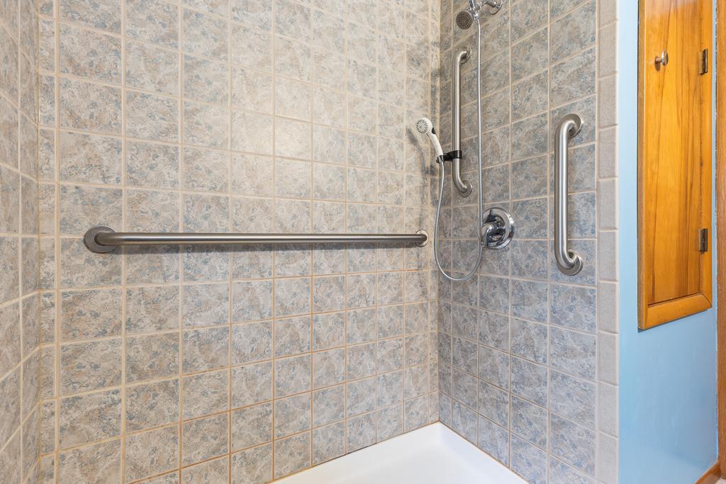 122 W George Street Property Photo 19