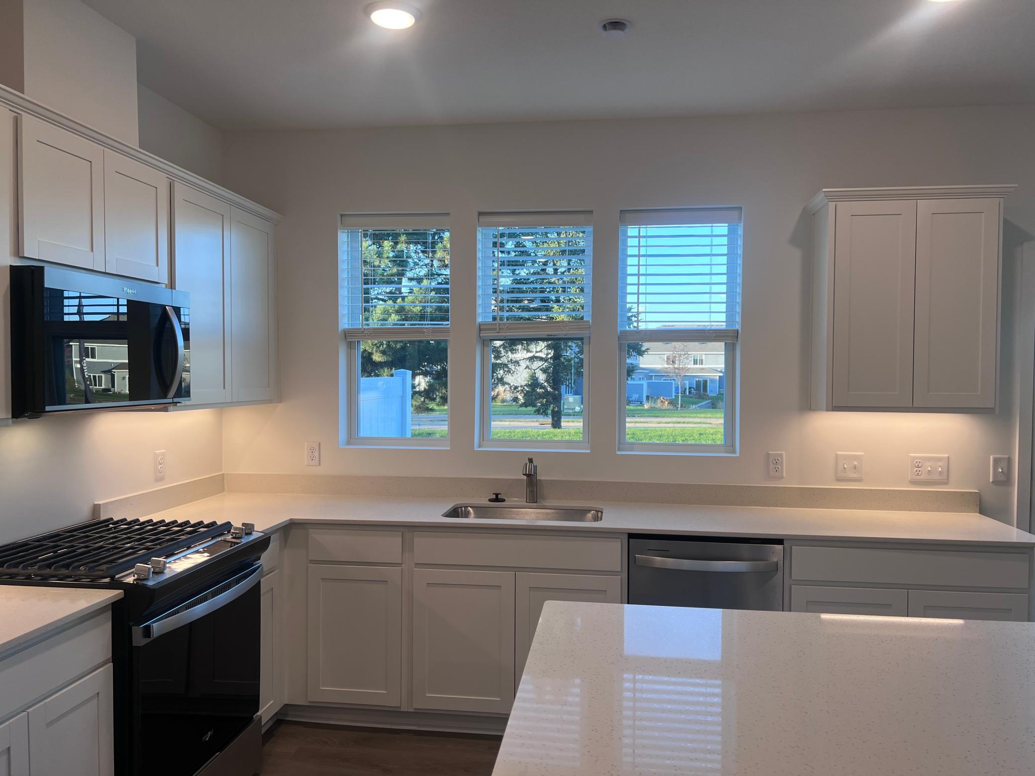 22128 Harvest Avenue Property Photo 1