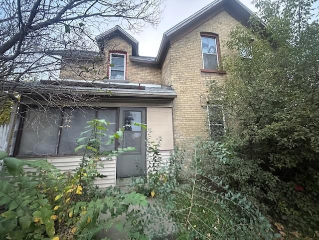 727 9th Avenue N Property Photo 1