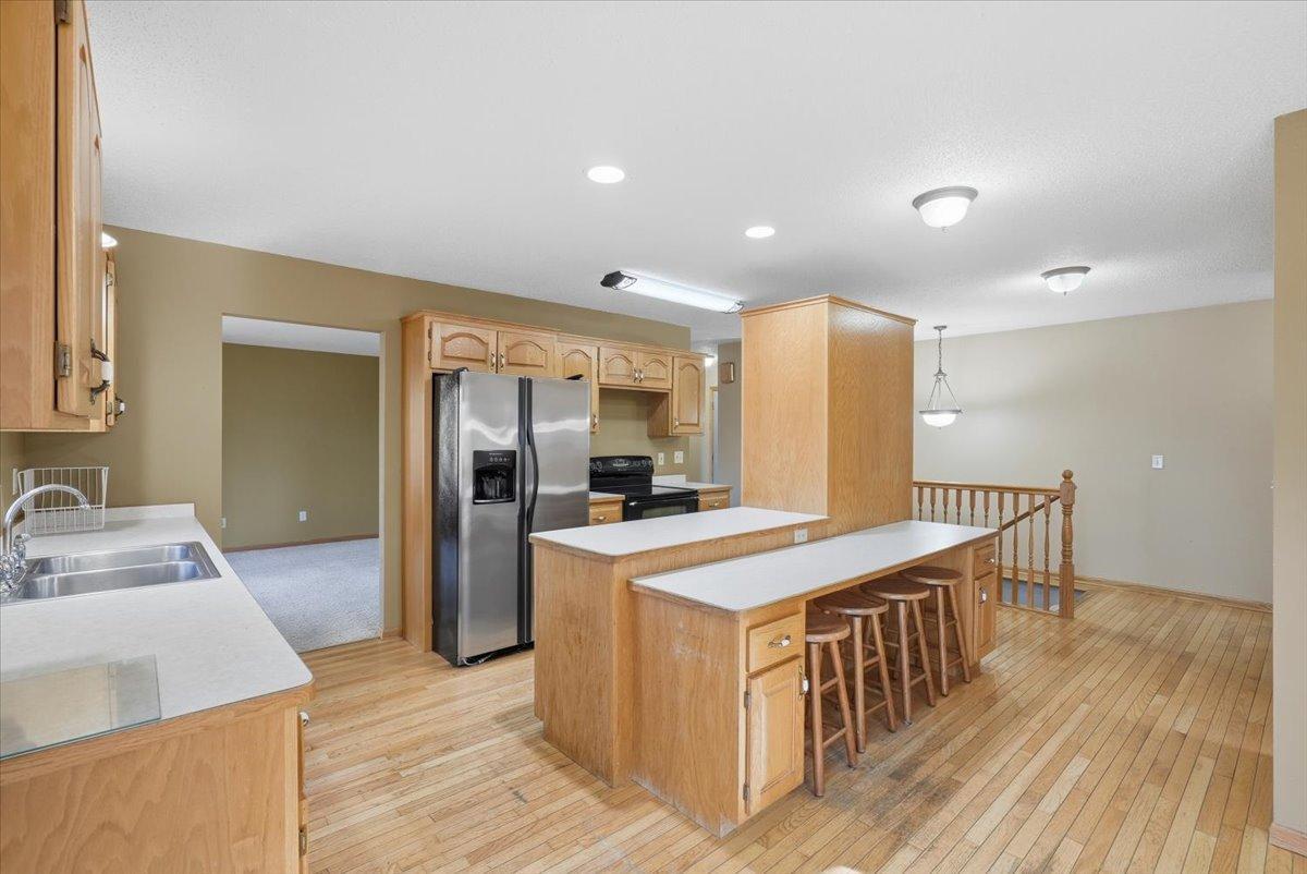 1339 64th Street Property Photo 7