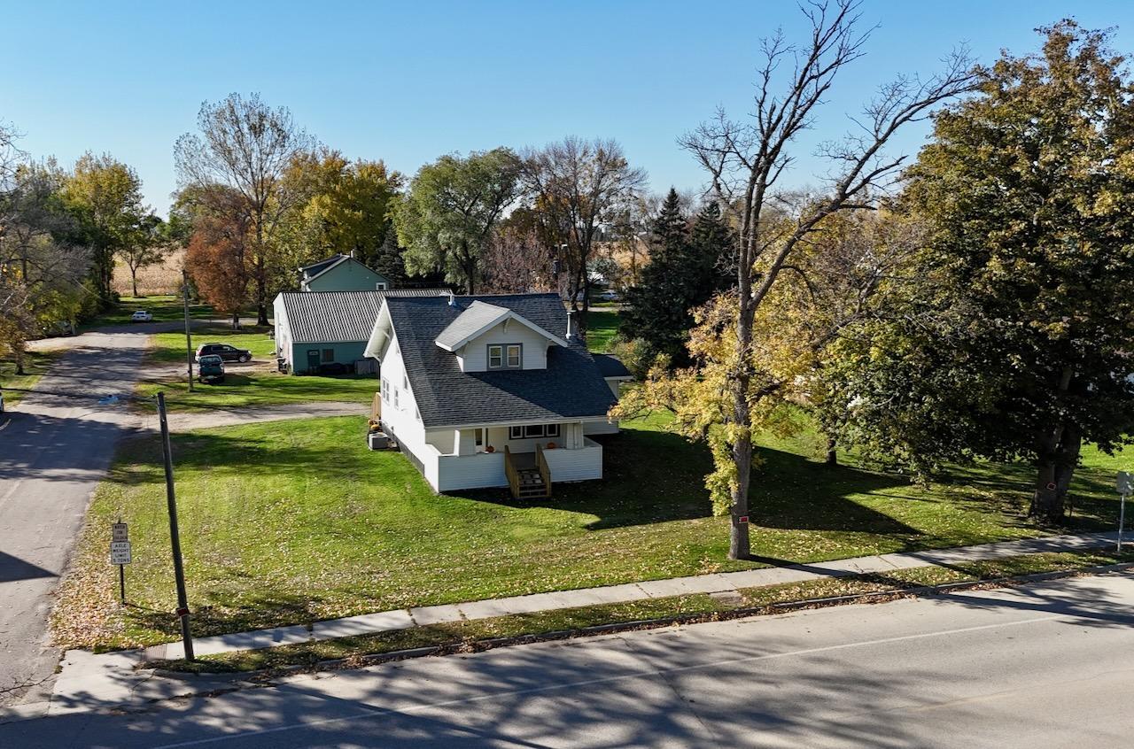 606 Minnesota Avenue Property Photo 1