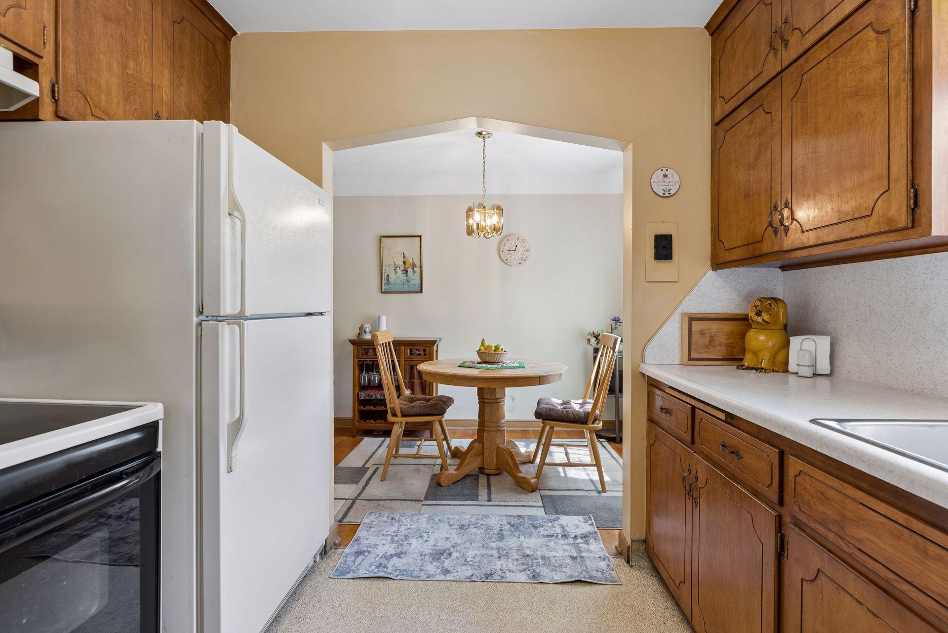 3423 Parkview Boulevard Property Photo 8