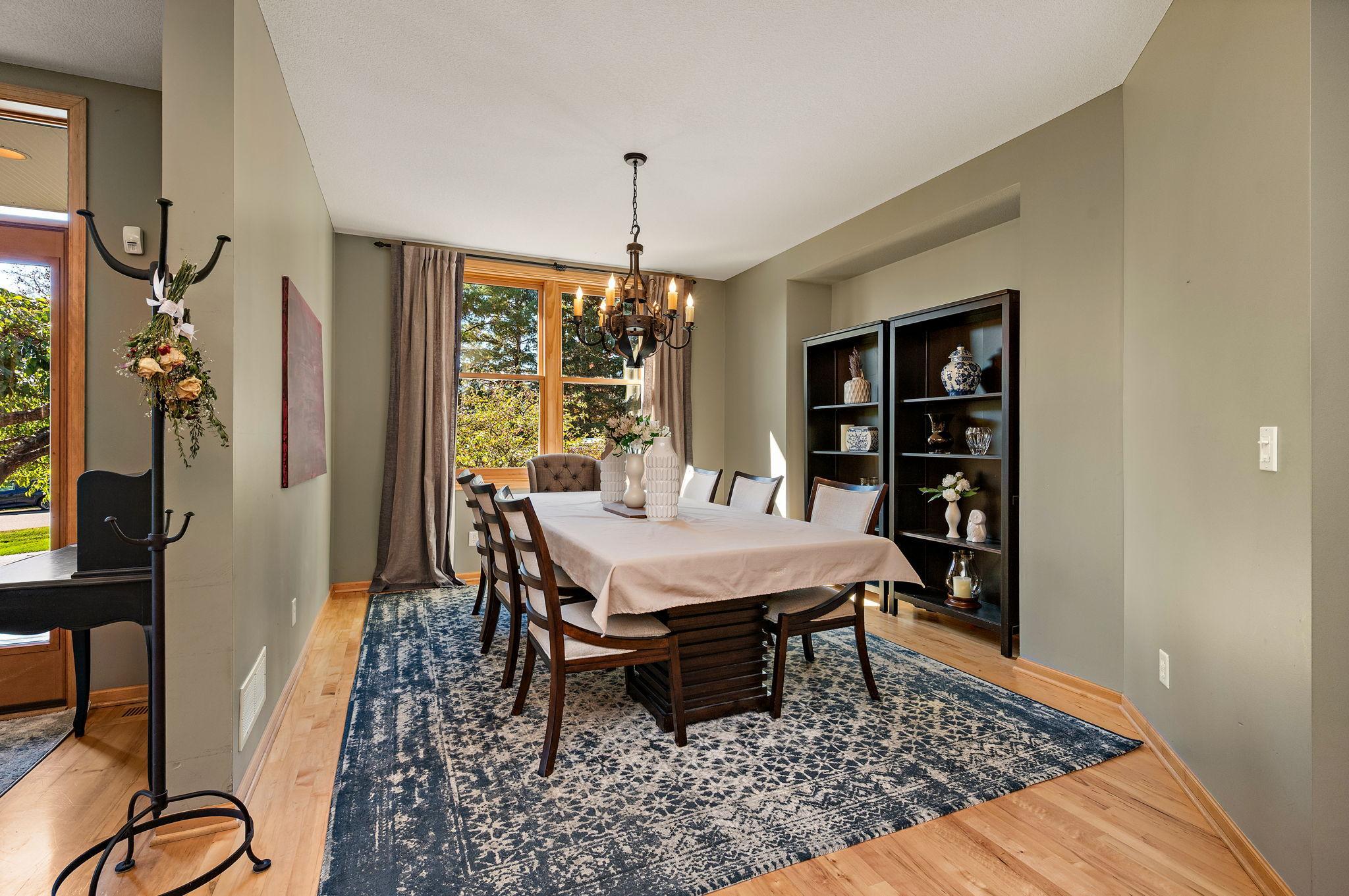 6000 Providence Curve Property Photo 8