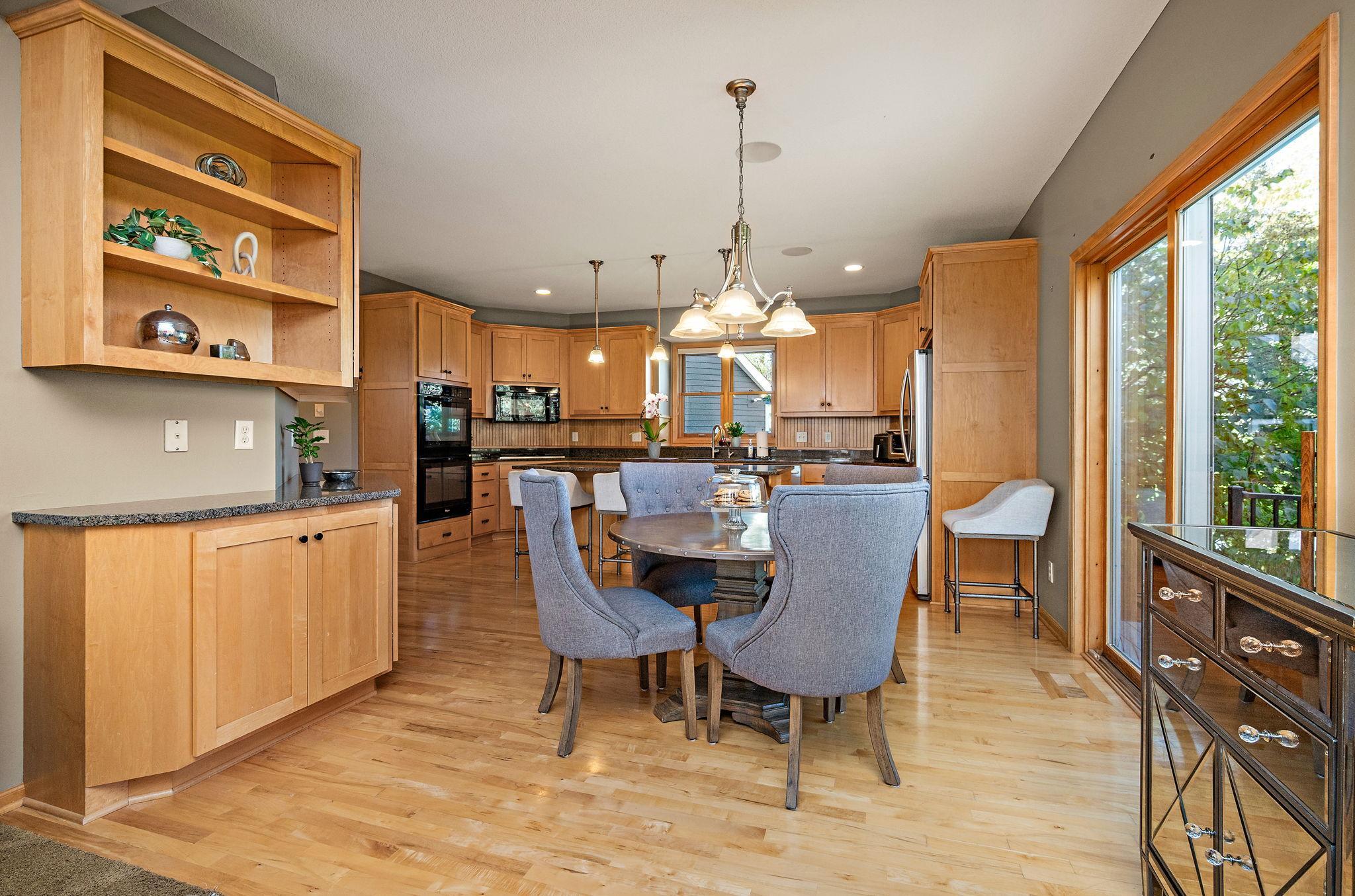 6000 Providence Curve Property Photo 12