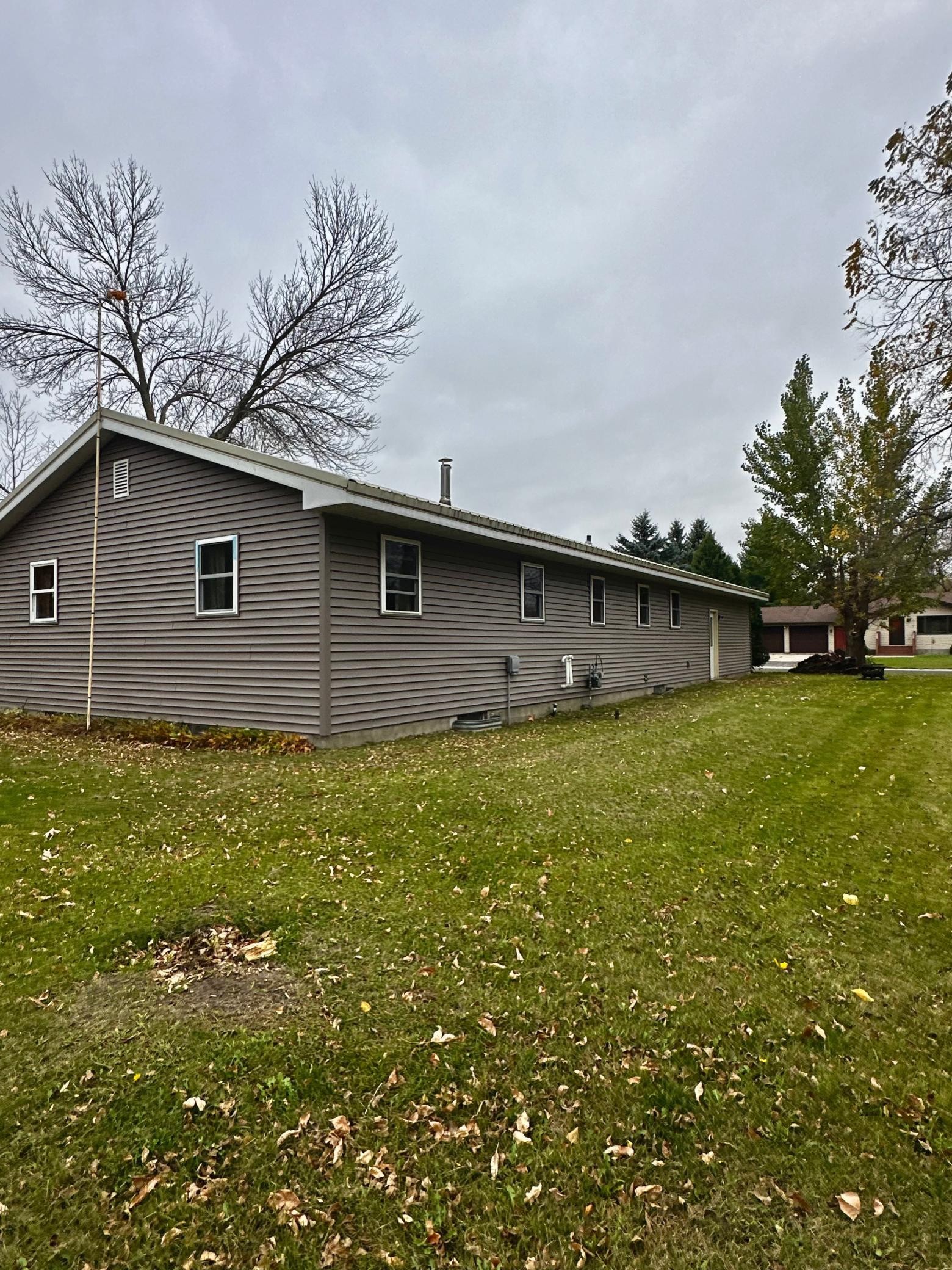 111 Muyres Avenue Property Photo 4