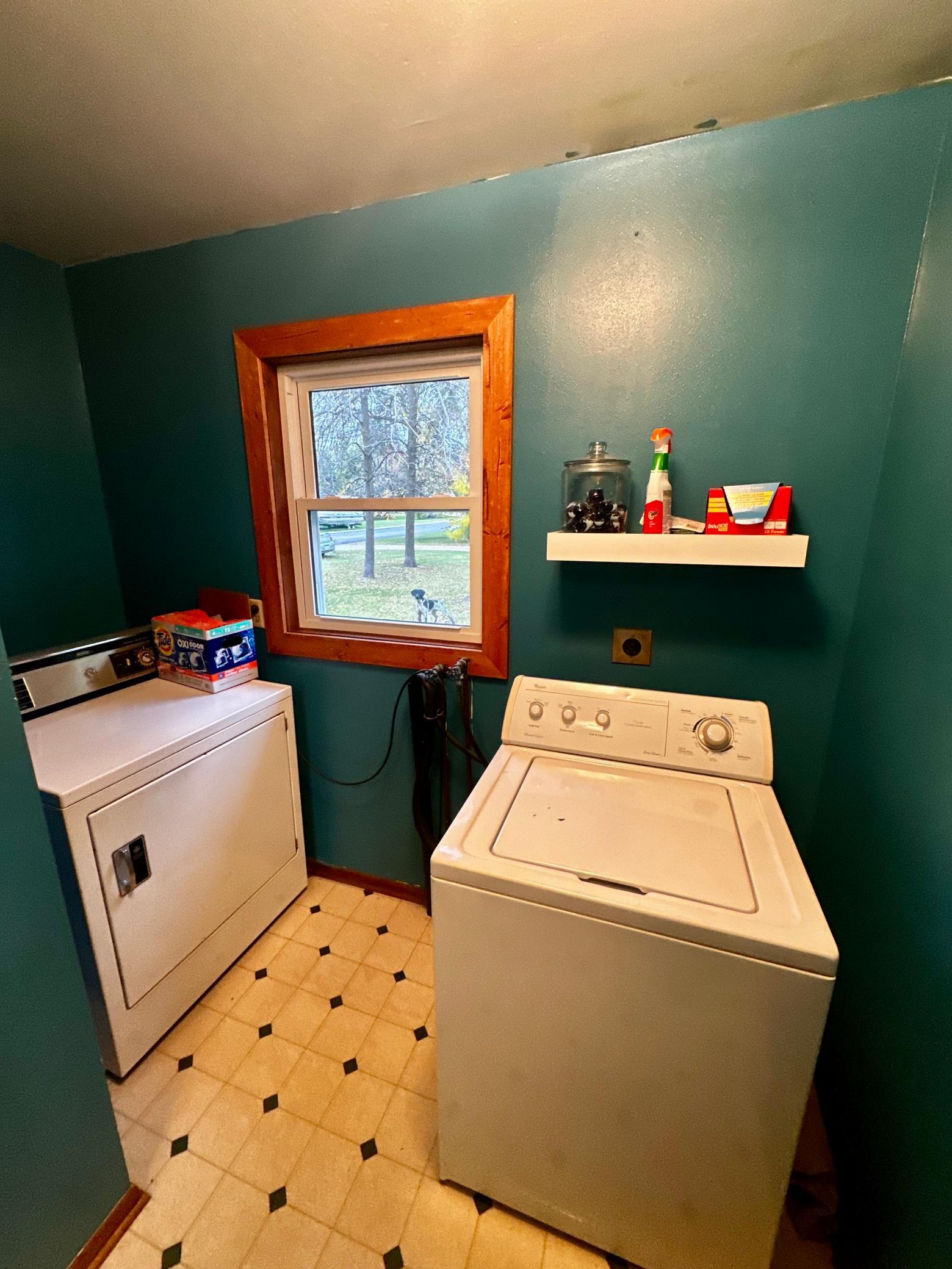 111 Muyres Avenue Property Photo 23