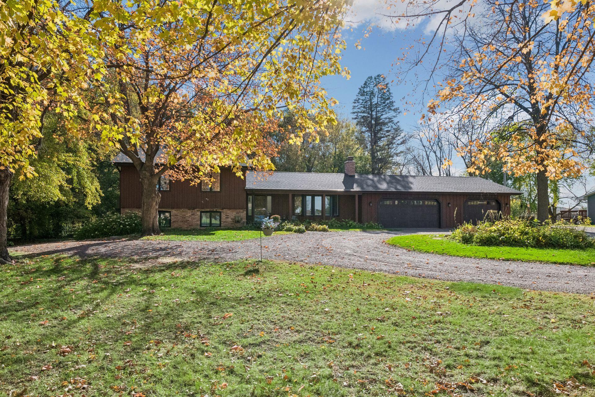 5275 Pagenkopf Road Property Photo 1