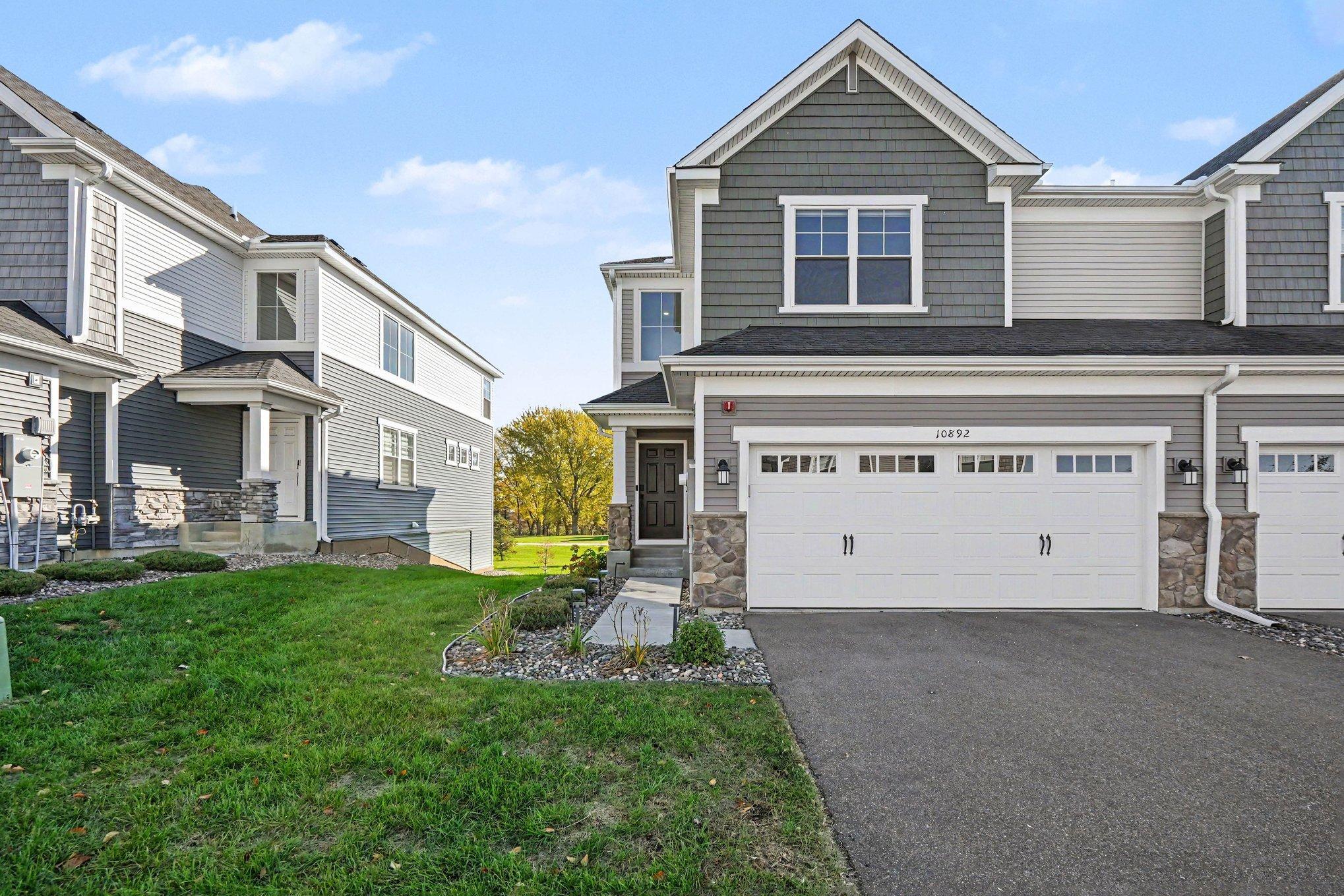 10892 Dunkirk Circle N Property Photo 24