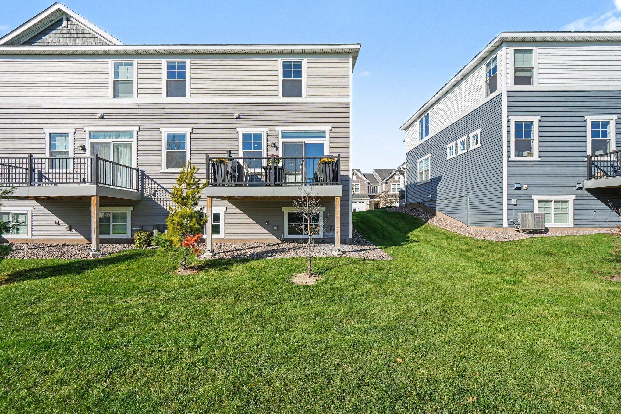 10892 Dunkirk Circle N Property Photo 25