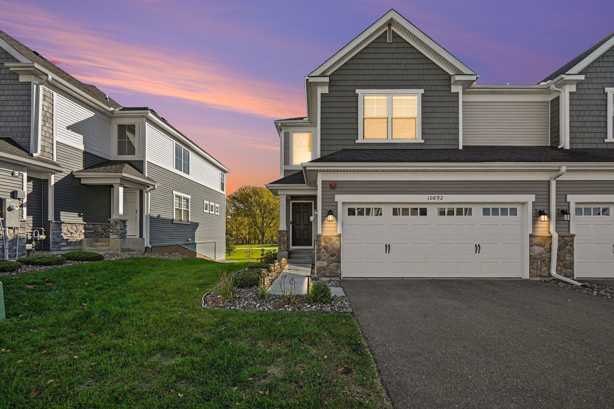 10892 Dunkirk Circle N Property Photo 26