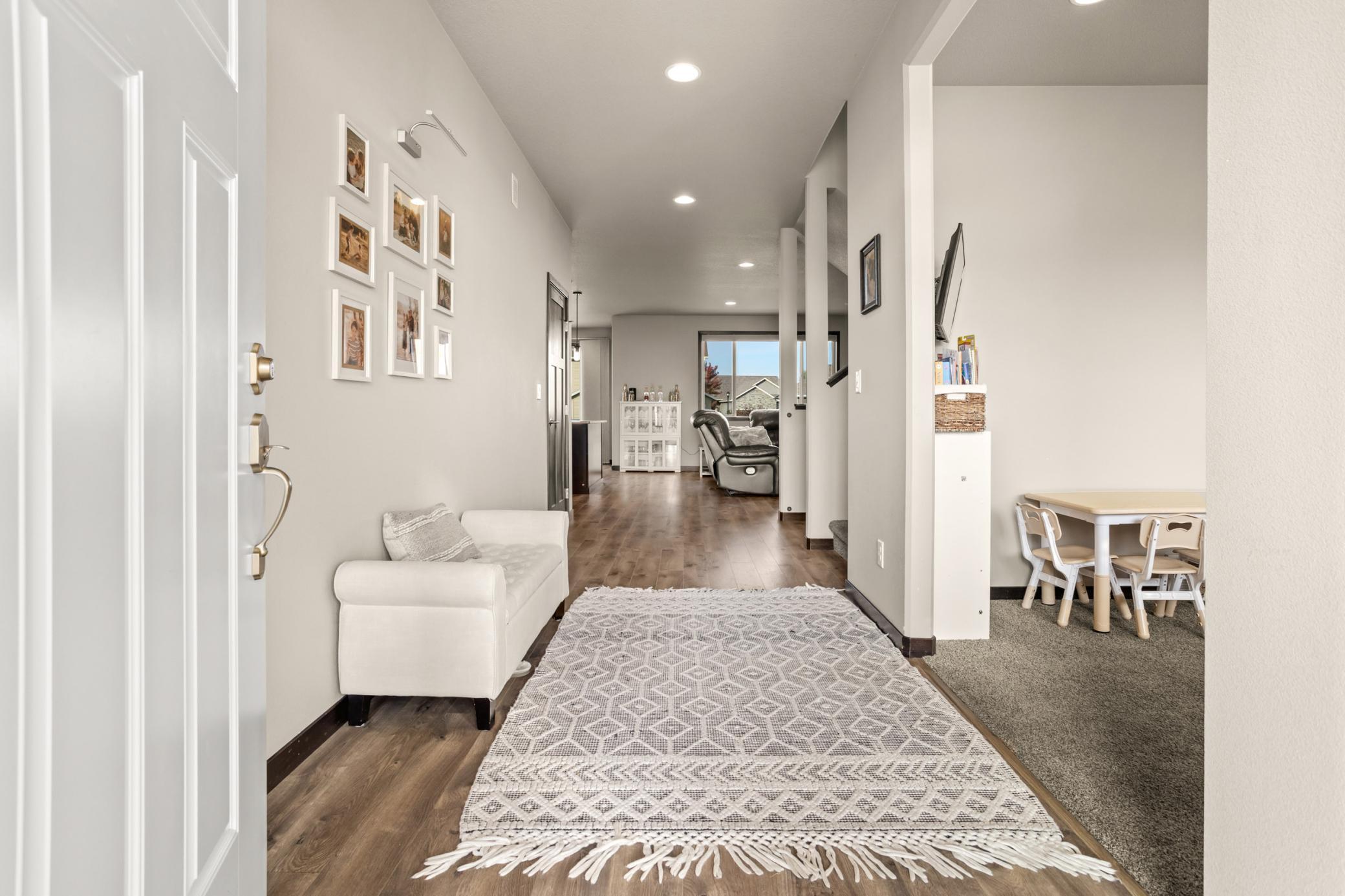 3652 Bell Boulevard E Property Photo 10