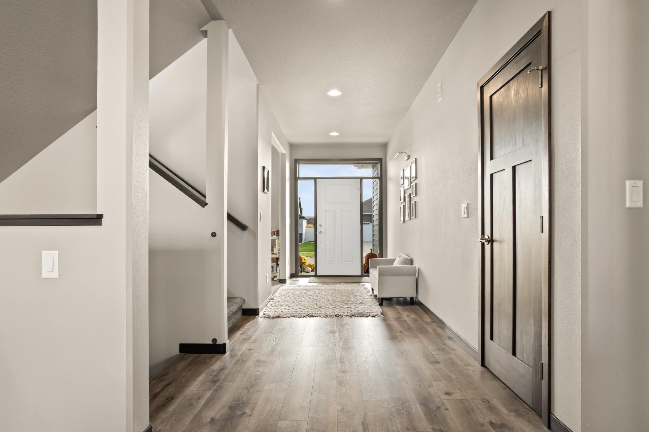 3652 Bell Boulevard E Property Photo 11