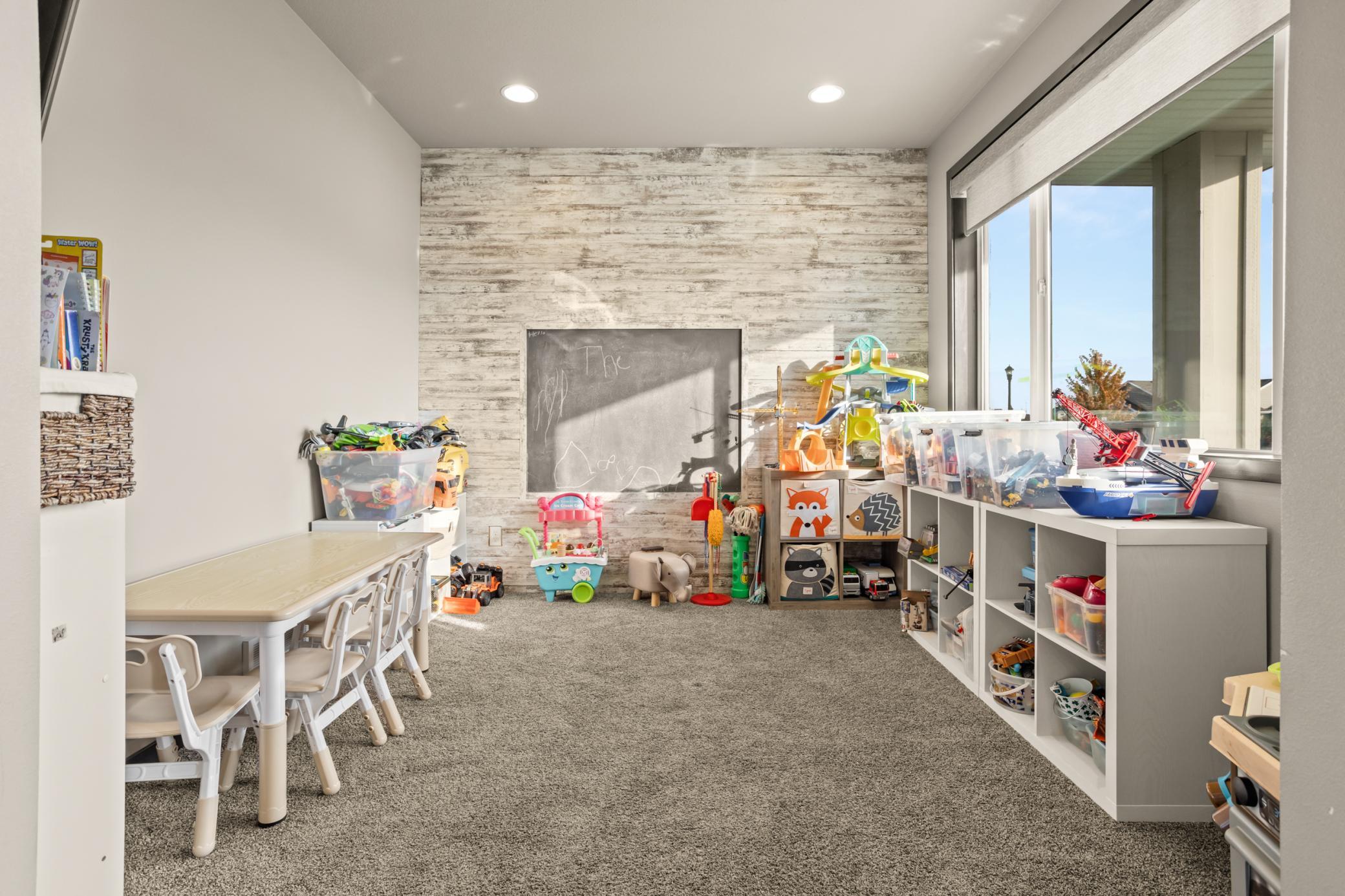 3652 Bell Boulevard E Property Photo 12