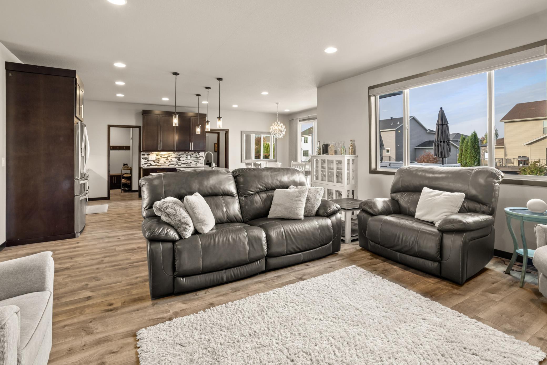 3652 Bell Boulevard E Property Photo 16