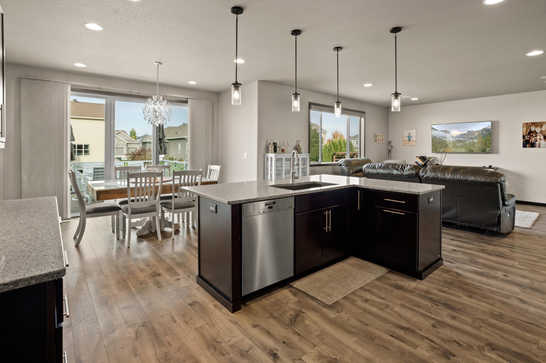 3652 Bell Boulevard E Property Photo 21