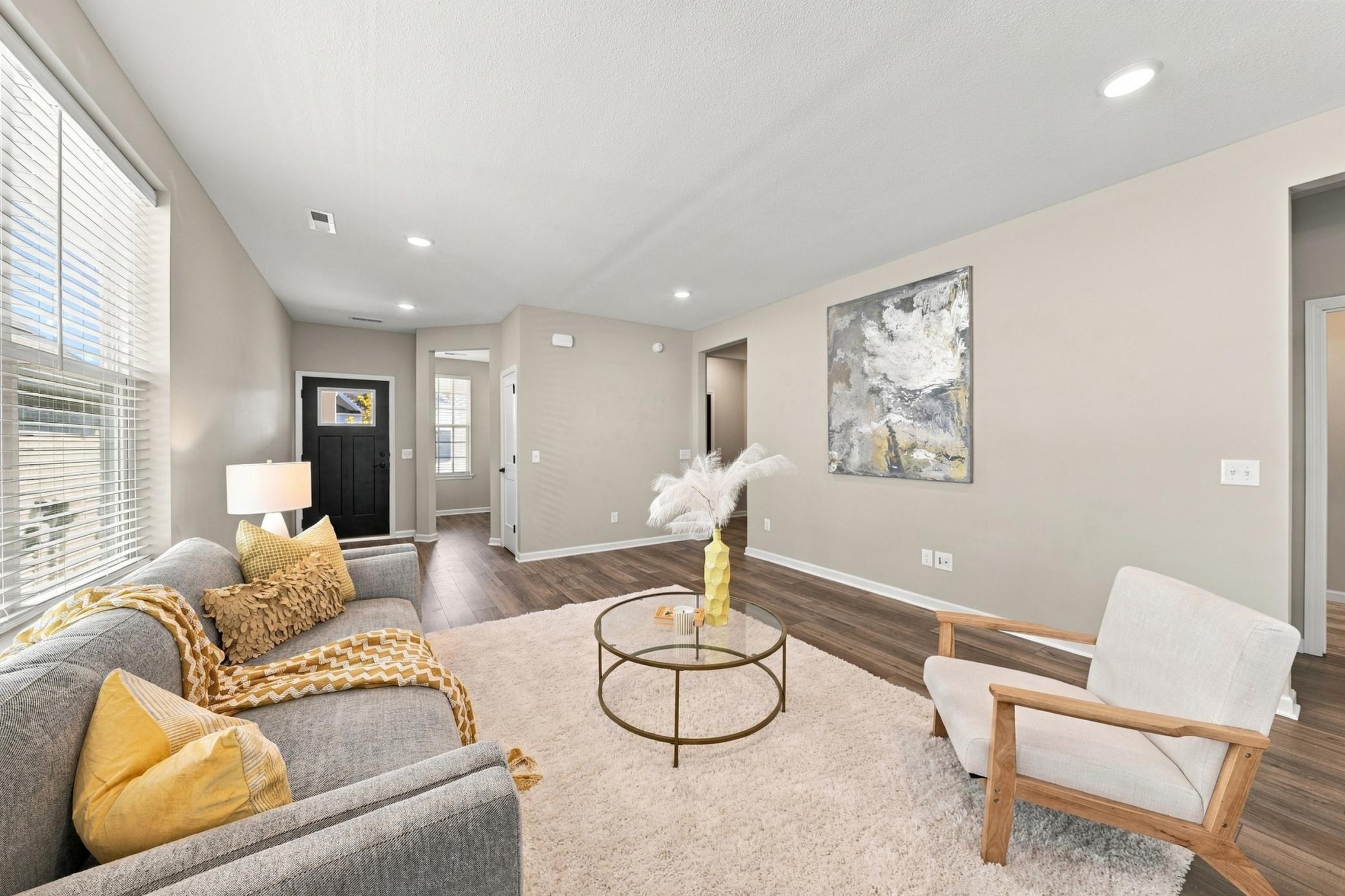 1075 Moers Drive Property Photo 4